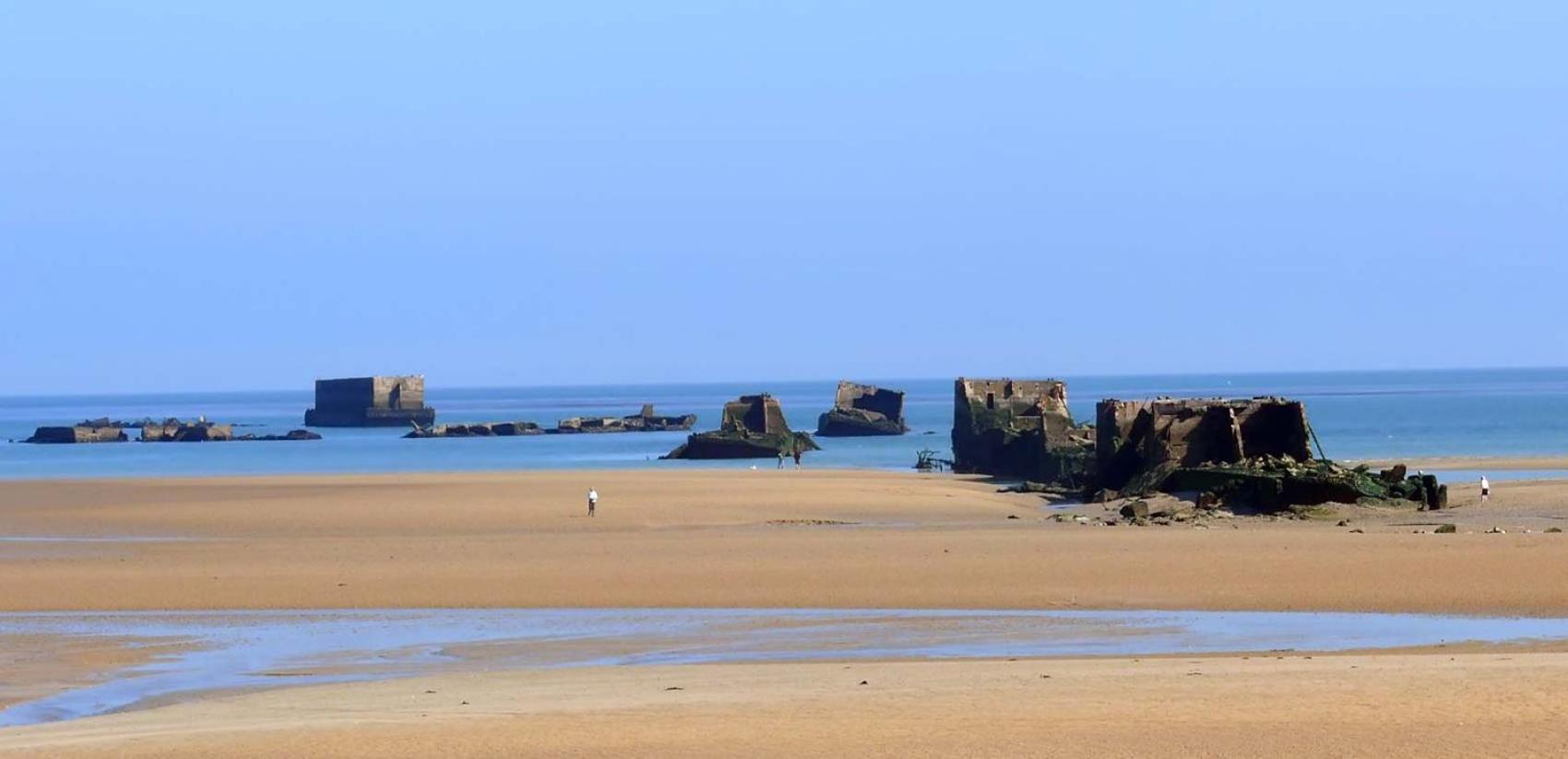 Les Pieds Dans L'Eau - Acces Direct A La Plage Bernières-sur-Mer 외부 사진