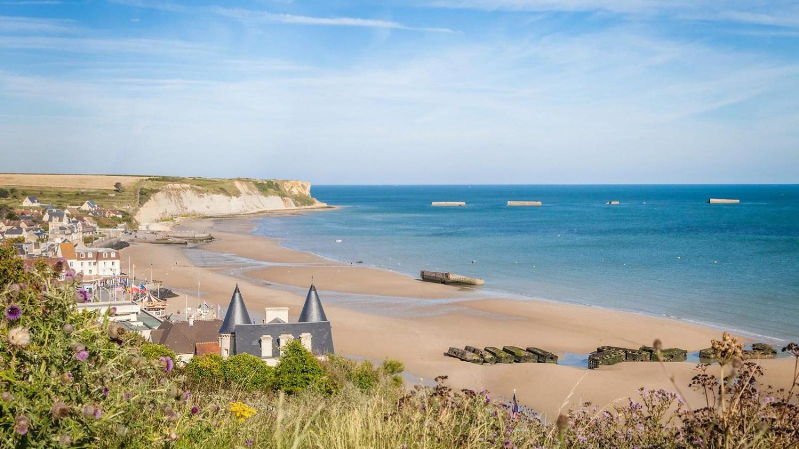 Les Pieds Dans L'Eau - Acces Direct A La Plage Bernières-sur-Mer 외부 사진